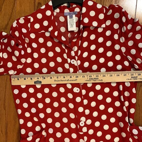 Eien Size Medium 100% Rayon red & white polkadot jumpsuit with side slits. - Picture 13 of 15